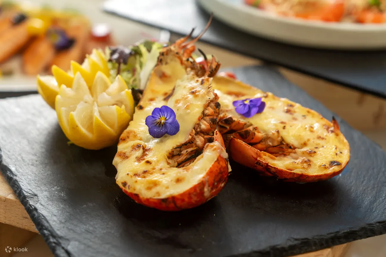 港島海逸君綽酒店自助餐買1送1！人均$276起 2.5小時任食生蠔/鮑魚/蟹腳/燒羊脾