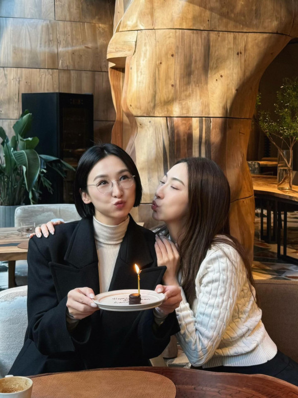 高海寧39歲生日獲TVB董事局高層現身慶生！合照排場十足證明地位今非昔比