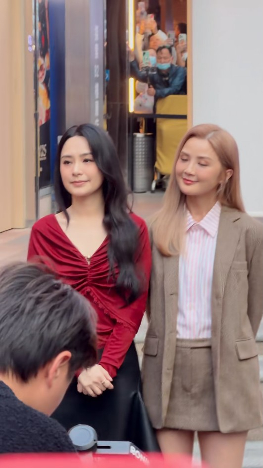 44歲阿嬌鍾欣潼無濾鏡生圖驚艷全網！零瑕疵神顏完勝精修圖獲讚「真人靚100倍」