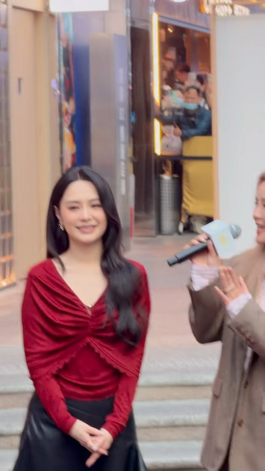 44歲阿嬌鍾欣潼無濾鏡生圖驚艷全網！零瑕疵神顏完勝精修圖獲讚「真人靚100倍」