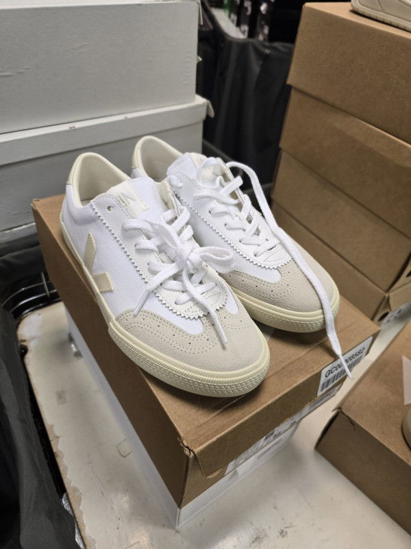 尖沙咀海港城名牌開倉低至1折！$70起買恤衫/皮革銀包/背囊/斜揹袋/行李箱！Campo Marzio手袋 $200起！