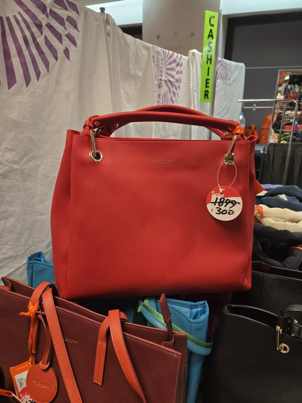 開倉特賣2026︱香港開倉大攻略 Nike/adidas/New Balance低至2折起！（1月持續更新）