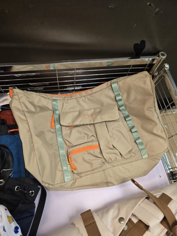 尖沙咀海港城名牌開倉低至1折！$70起買恤衫/皮革銀包/背囊/斜揹袋/行李箱！Campo Marzio手袋 $200起！