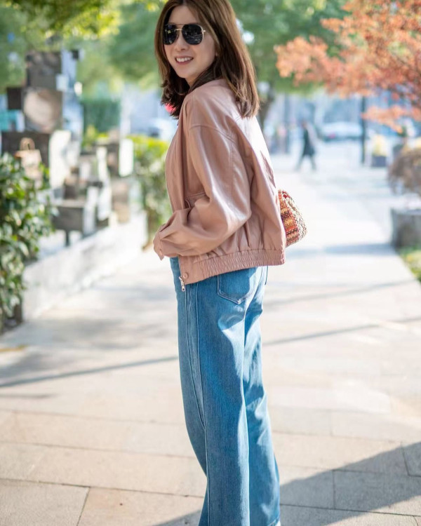 前港姐離婚兩次後再覓第三春新戀情 公開認愛廿年好友「霸氣總裁」：原來是這樣的