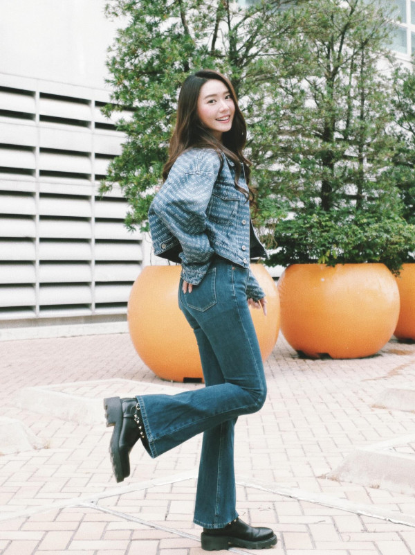 戴祖儀內衣照性感大解放狀態巔峰!私密照誘惑震撼網民︰睇到暈陀陀