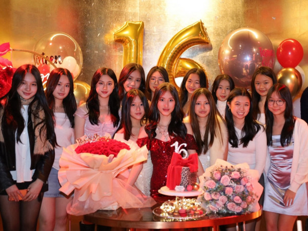 郭可盈愛女16歲生日收巨型鑽戒水晶皇冠 奢華排場似名媛派對震撼網民