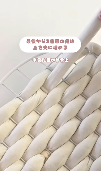 12蚊店神器自製「無痕洞洞板」！低成本DIY展示牆：公仔飾物全部掛得（附購物清單）