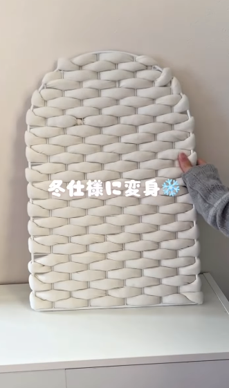 12蚊店神器自製「無痕洞洞板」！低成本DIY展示牆：公仔飾物全部掛得（附購物清單）