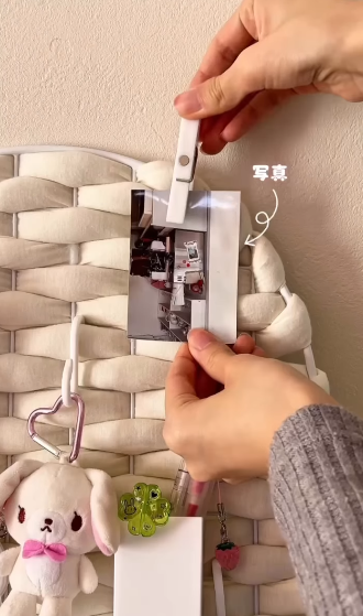 12蚊店神器自製「無痕洞洞板」！低成本DIY展示牆：公仔飾物全部掛得（附購物清單）