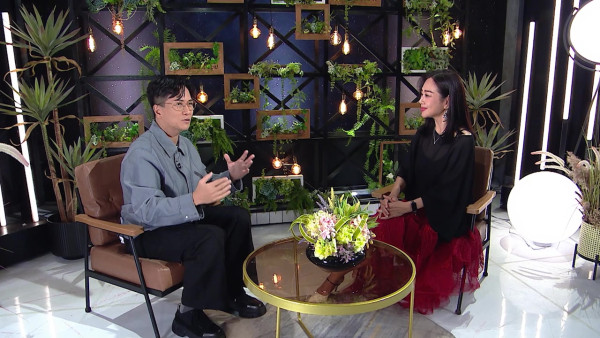 陳松伶首度回應姐弟戀婚姻兩大傳聞 竟將全副身家交由老公張鐸打理？