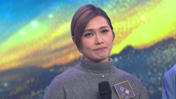 中年好聲音4｜歌手可嵐捲土重來獲5燈晉級 曾歷家暴離婚低谷！餅印媽媽曝光超凍齡