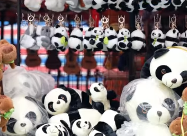 2026年宵花市懶人包！全港14大花市2.11起開鑼　維園設逾400攤位規模最大！附地點/交通/攤位清單