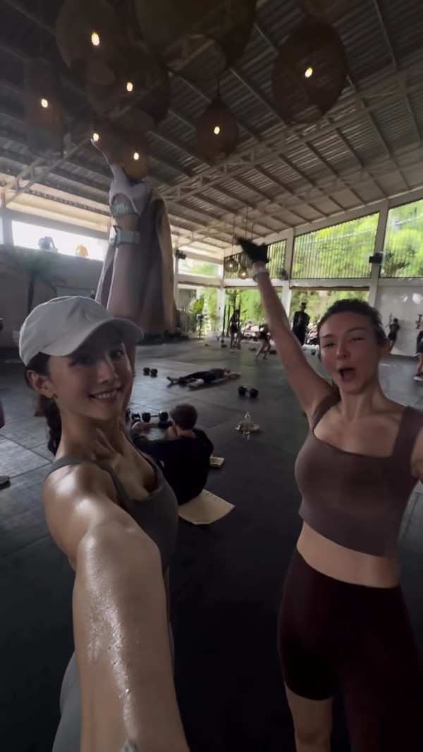 DaDa陳靜超低胸做Gym香汗淋漓！34E上圍震撼健身室直頭冇人敢斜視