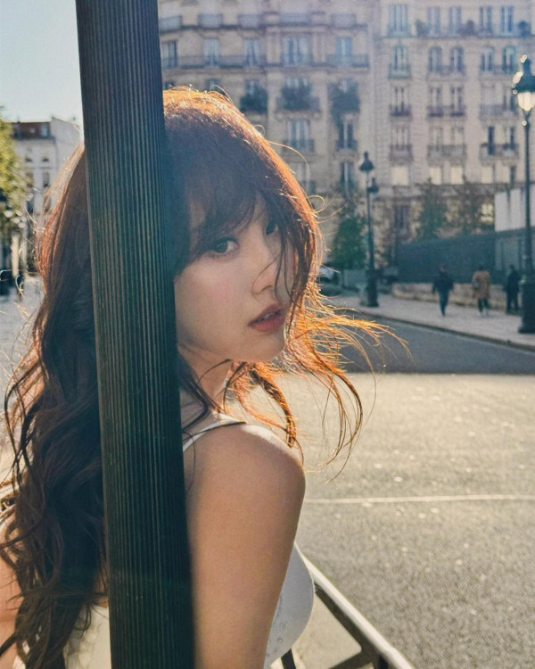 DaDa陳靜超低胸做Gym香汗淋漓！34E上圍震撼健身室直頭冇人敢斜視