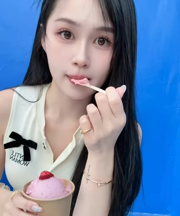 前港姐季軍梁超怡曾傳做第三者搶男友 聞阿Sa新戀情20字真實反應曝光「又講呢啲」