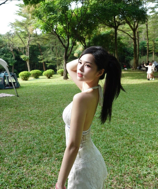 前港姐季軍梁超怡曾傳做第三者搶男友 聞阿Sa新戀情20字真實反應曝光「又講呢啲」