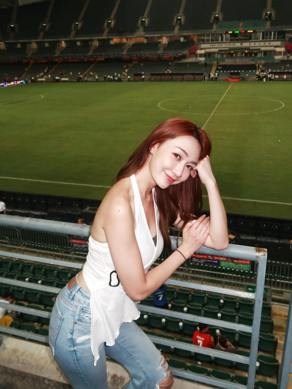 前港姐冠軍升呢馬主4個月後即拉頭馬 愛駒爆冷14倍贏7位數獎金好腳頭