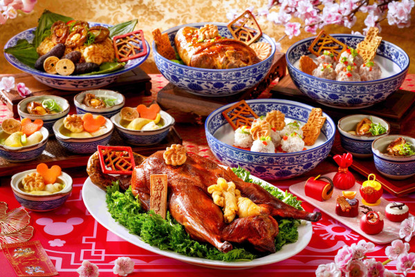 香港迪士尼樂園門票優惠！2人同行慳高達$470 再送餐飲/購物優惠券！全新開運福袋送獨家系列Duffy與好友公仔！