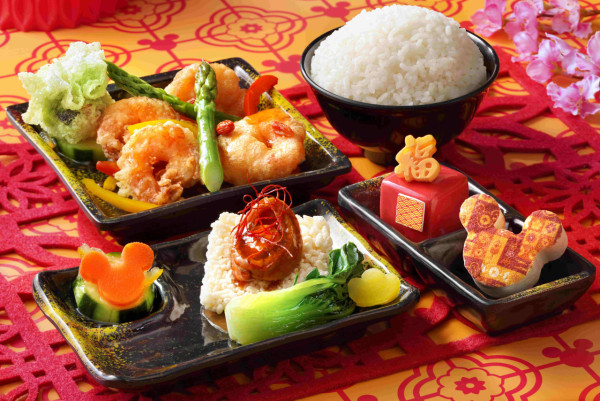 香港迪士尼樂園門票優惠！2人同行慳高達$470 再送餐飲/購物優惠券！全新開運福袋送獨家系列Duffy與好友公仔！