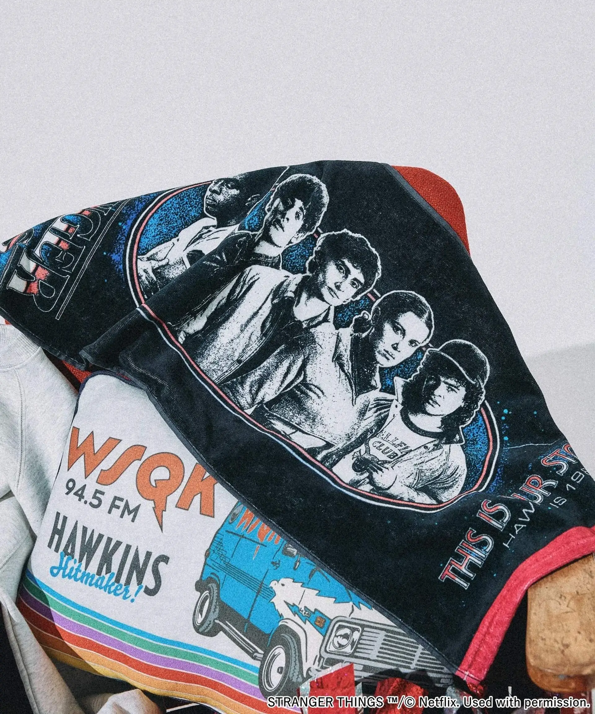 《Stranger Things》X niko and...第二彈新品上架！美式復古衛衣/牛仔褸/小袋掛飾$69起