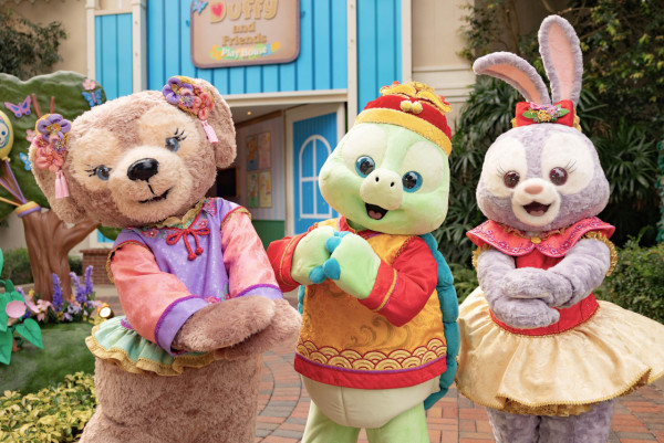 香港迪士尼樂園門票優惠！2人同行慳高達$470 再送餐飲/購物優惠券！全新開運福袋送獨家系列Duffy與好友公仔！