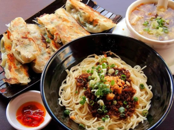 圖片來源：FB @川老頭 鍋貼與蒸餃