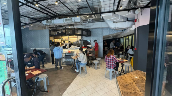 肉餅飯變流量密碼！元朗大寶冰室逆市開分店　網民列3大隱憂：恐成熱潮錯覺犧牲品