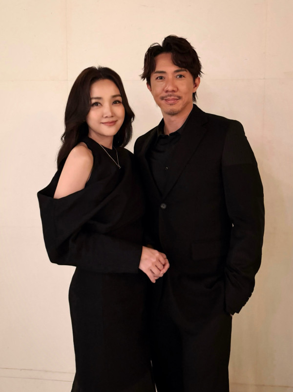 張繼聰謝安琪結婚19週年愛的宣言超肉麻 寵妻界天花板閃盲網民：冇人贏到你