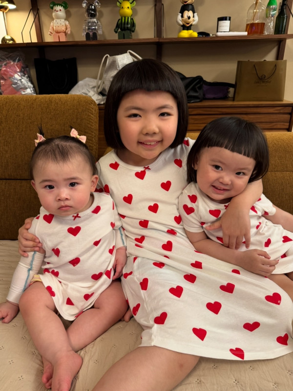 李璨琛教7歲大女李元元做呢一件事惹爭議 被網民狠批教壞細路：唔好笑！