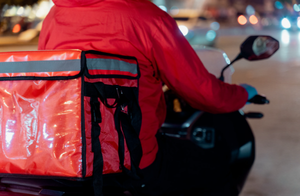 公屋住戶做外賣員都要上報？網民：搵多$1都要報！漏報一筆最高罰5萬兼收樓！附房署嚴查清單