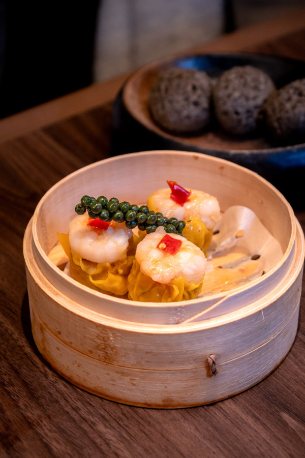 旺角高質手工中菜「玥派」驚喜登場！必食火燄黑叉燒／脆皮蔥油雞／超濃開心果糊 (記者實測試食)