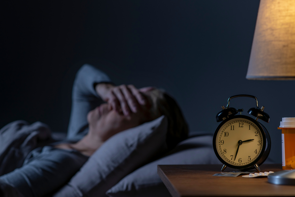 2026「劇烈級」磁暴來襲36小時！醫生警告：中風心梗風險飆6成　身體現4大警號要即睇醫生