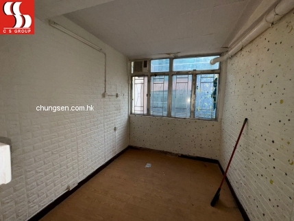 土瓜灣銀主盤290萬開拍！博收購失敗 唐樓高層慘變「廢墟」！網民直言唔敢住：阿富汗風情？