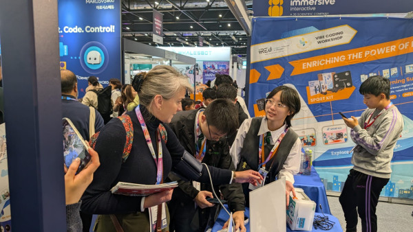 AiTLE 率逾 300 師生出訪BETT Show 2026 體驗科技發展 並聯同 EDB 提供頂尖數字教育專業發展機會予教育工作者