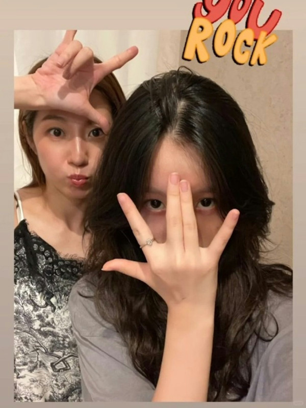 王浩信13歲女兒與男友拍拖錫錫相流出！正面樣激罕曝光仲靚過陳自瑤出道時