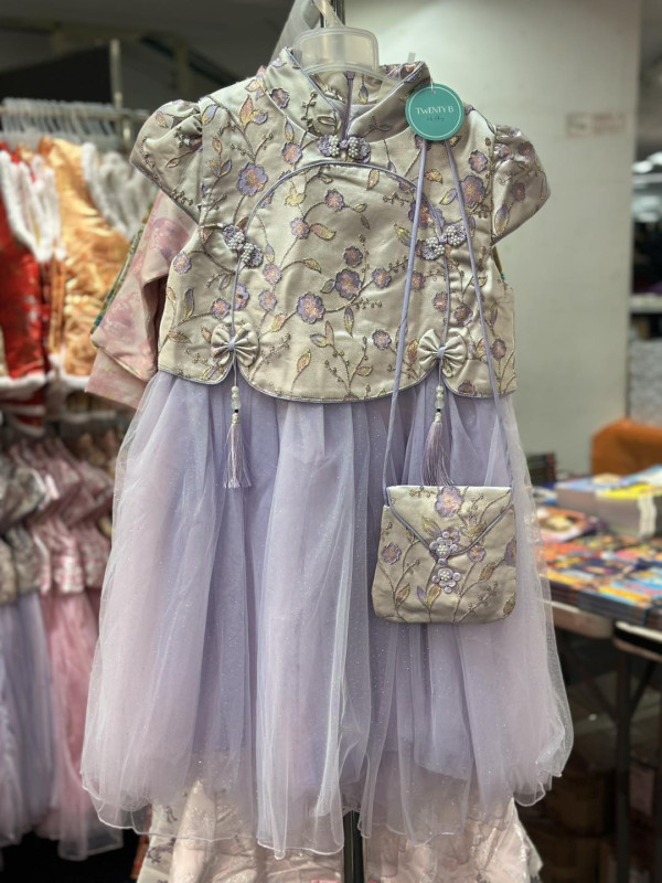 銅鑼灣時代廣場嬰童服飾/育兒產品開倉低至1折!$39起買新年應節衫/冬季服裝/厚外套/水樽水壺/玩具/圖書