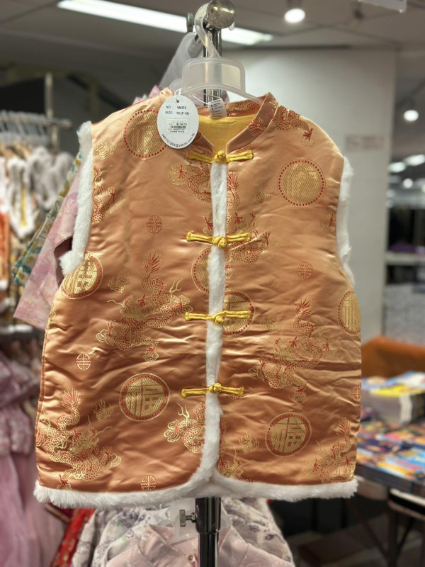 銅鑼灣時代廣場嬰童服飾/育兒產品開倉低至1折!$39起買新年應節衫/冬季服裝/厚外套/水樽水壺/玩具/圖書