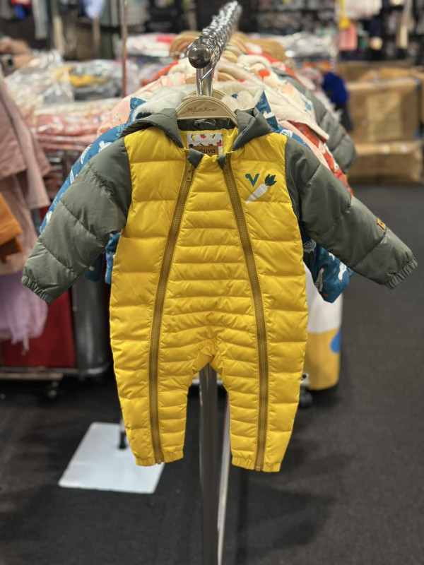 銅鑼灣時代廣場嬰童服飾/育兒產品開倉低至1折!$39起買新年應節衫/冬季服裝/厚外套/水樽水壺/玩具/圖書