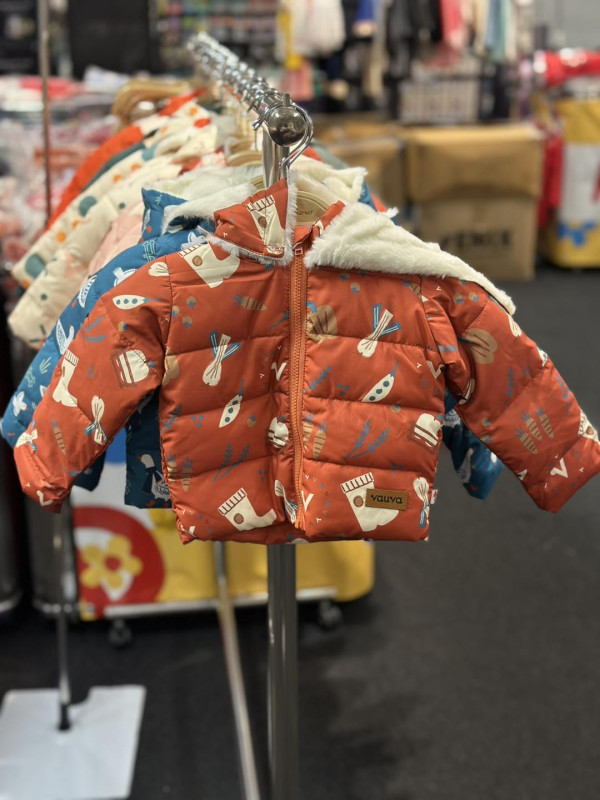 銅鑼灣時代廣場嬰童服飾/育兒產品開倉低至1折!$39起買新年應節衫/冬季服裝/厚外套/水樽水壺/玩具/圖書