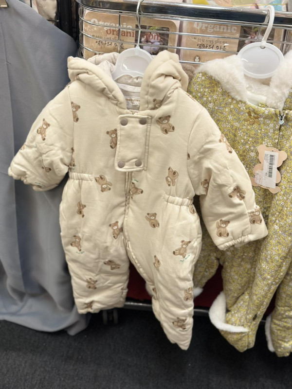 銅鑼灣時代廣場嬰童服飾/育兒產品開倉低至1折!$39起買新年應節衫/冬季服裝/厚外套/水樽水壺/玩具/圖書