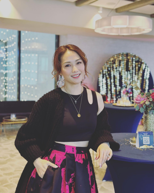 前港姐季軍淡出娛圈15年近照曝光!嫁身家過億飲食大亨移居加國做少奶奶