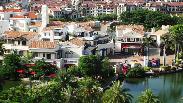 過年北上攻略2026｜農曆新年返大陸深圳貼士！有咩好去處？商場餐廳會否開？附地鐵/口岸開放時間 