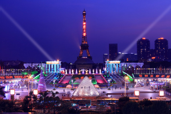 過年北上攻略2026｜農曆新年返大陸深圳貼士！有咩好去處？商場餐廳會否開？附地鐵/口岸開放時間 