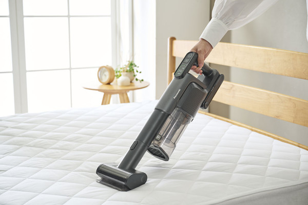 新年大掃除必備！Panasonic 強效無線吸塵機 | 吸力功能、配件全面升級