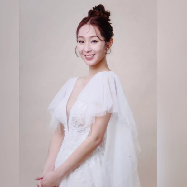 34歲女藝人IG宣布無預警被解僱！曾控訴職場欺凌壓力爆煲 即時交還職員證