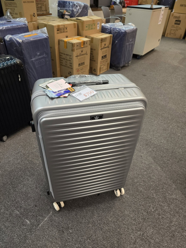 尖沙咀海港城名牌開倉低至1折！Timberland勁減逾$500！Doughnut/KIPLING/Casablanca $169起！