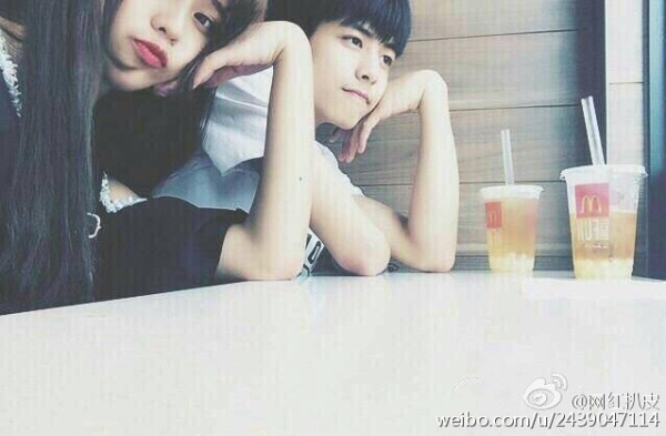 宋威龍出道11年緋聞女友逐個數！16歲初戀親密照曝光  身高185成新頂流男神