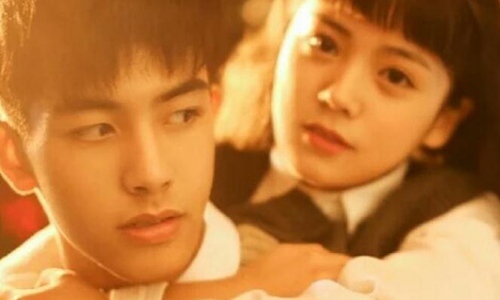 宋威龍出道11年緋聞女友逐個數！16歲初戀親密照曝光  身高185成新頂流男神