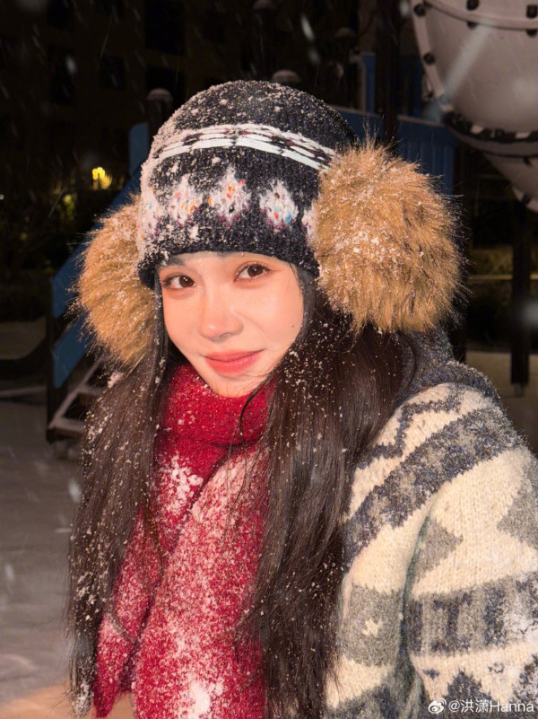 宋威龍出道11年緋聞女友逐個數！16歲初戀親密照曝光  身高185成新頂流男神