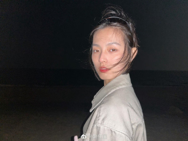 宋威龍出道11年緋聞女友逐個數！16歲初戀親密照曝光  身高185成新頂流男神